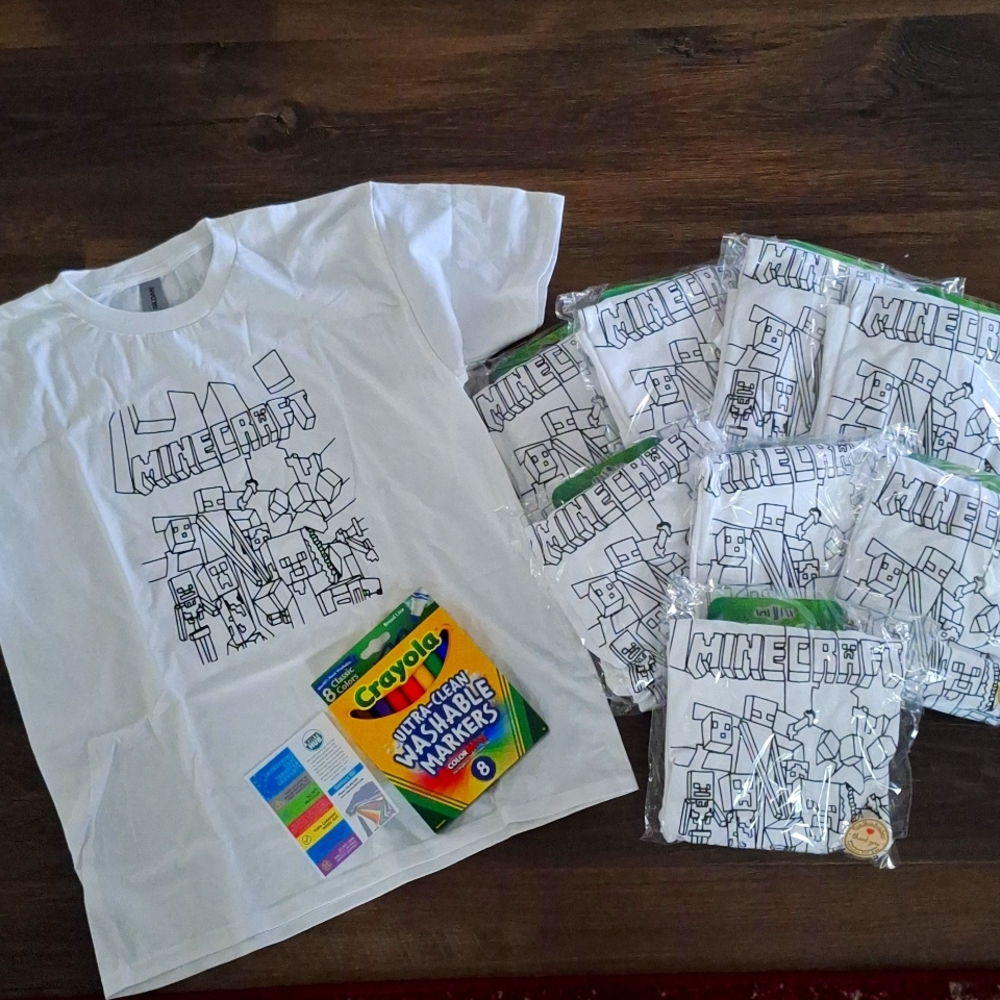 FREE!! NWT Color Your Own Youth Large Minecraft Shirts with Crayola Markers Set